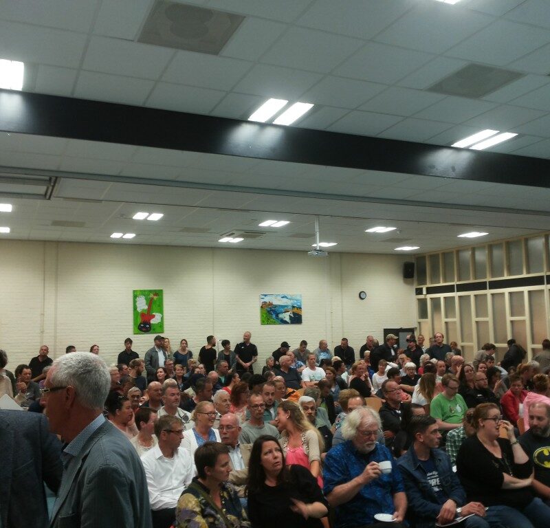 Buro SRO - Nieuws - Geslaagde informatieavond Kolpingbuurt Nijmegen, 2015 jul.